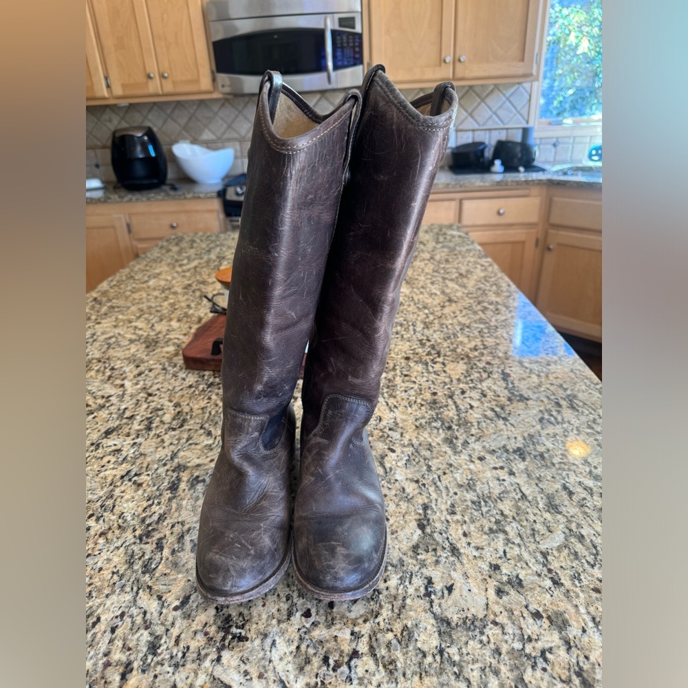 Frye Melissa Boots. Size 8